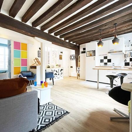 Arts Et Histoires Apartment Chartres Ngoại thất bức ảnh