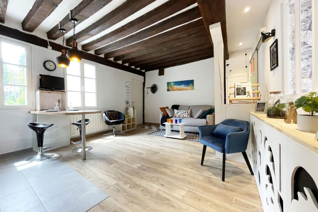 Arts Et Histoires Apartment Chartres Ngoại thất bức ảnh